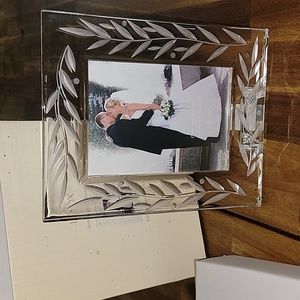 Lenox Opal Innocence 5x7 crystal frame